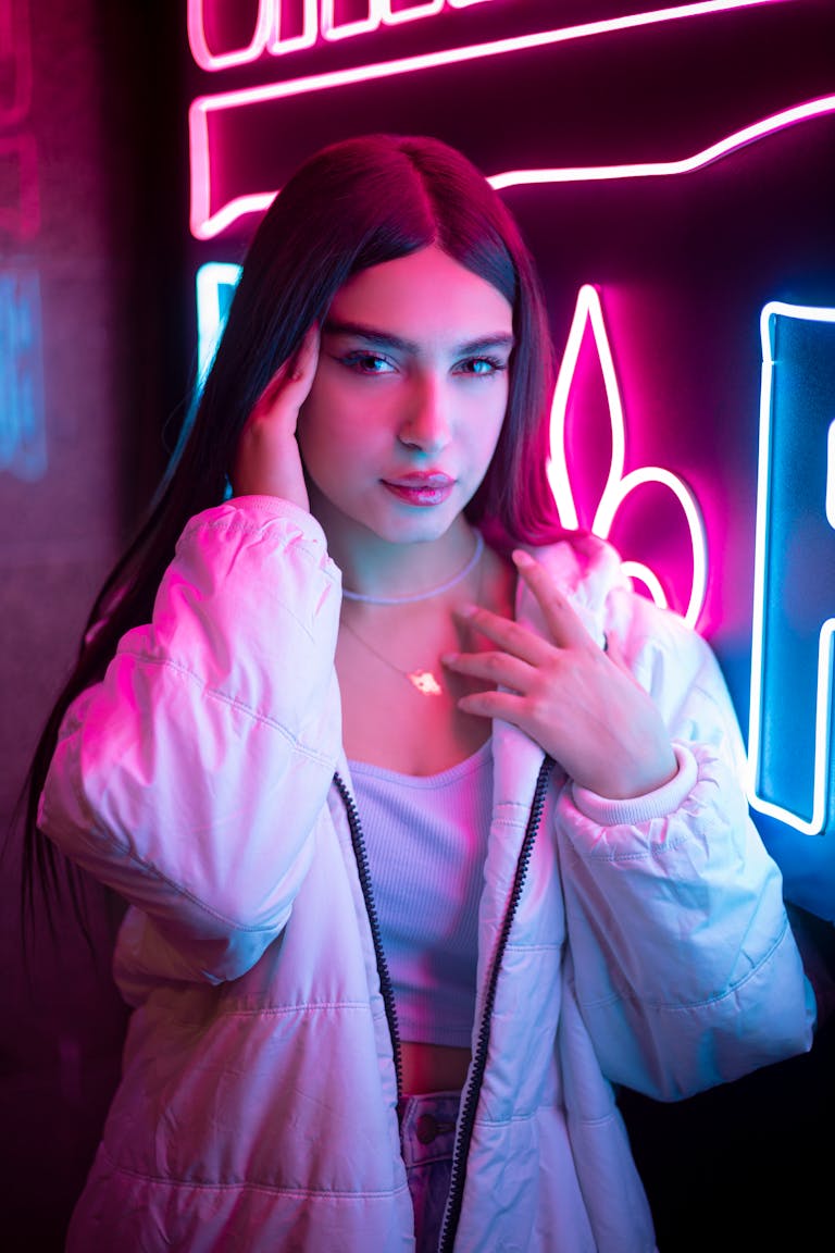BaddiesOnly: The Bold Vibe That's Taking Over Our Feeds and Wardrobes